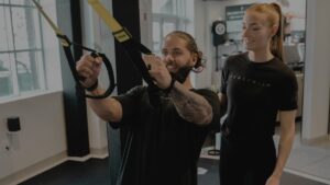 9meXeuKRPS3qvfuAJxEy 1