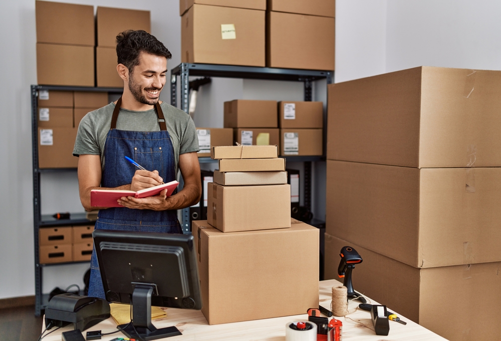 Exploring the Shipping Franchise Market: Opportunities and Leading Brands